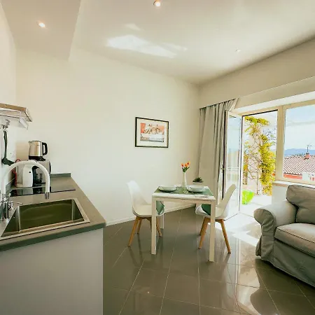Apartmanhotel Ada