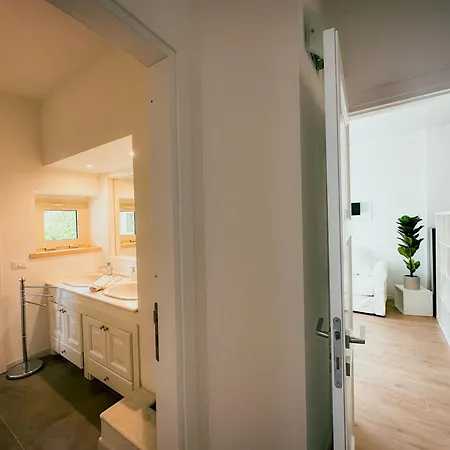 Ada Apartmanhotel *